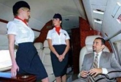 空姐土豪吃瓜 网曝视频,网传视频引发热议