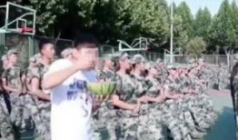 吃瓜官网军训跳舞,青春舞动，活力四溢