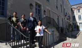 福山网红吃瓜事件视频,揭秘背后真相与网络舆论风暴